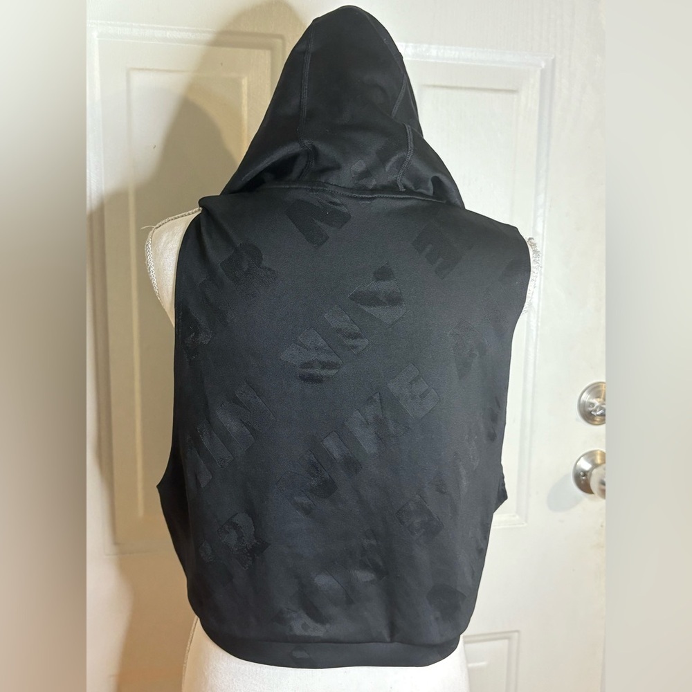 Nike Size M Air Women's High Reflection Hooded Running Vest - Picture 7 of 13